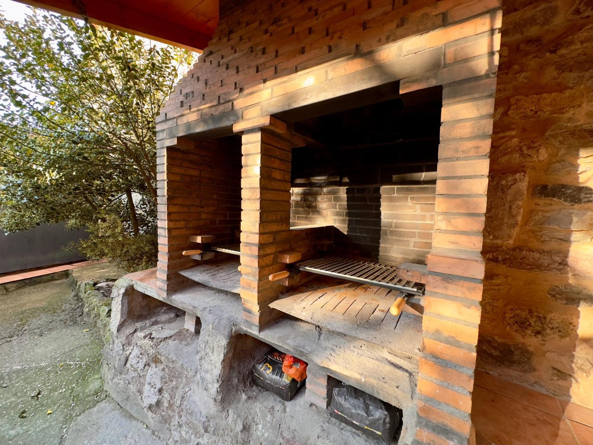 Albergue Valle De Arbas Cubillas de Arbas Kültér fotó